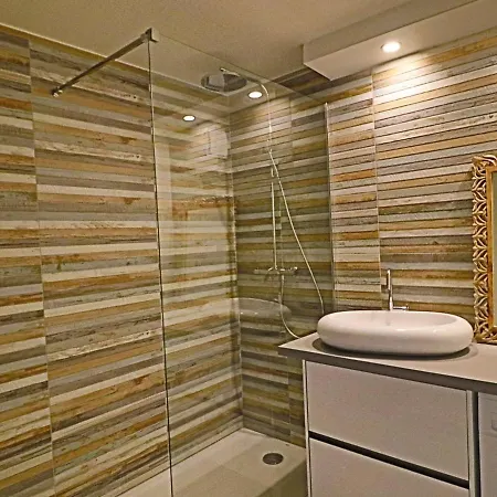 Climatise, Parking, Face A La Mer A - Fr-1-472a-150 Apartment *